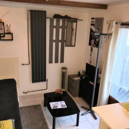 Apartment Sakura Studio