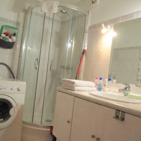 Sakura Studio Apartment